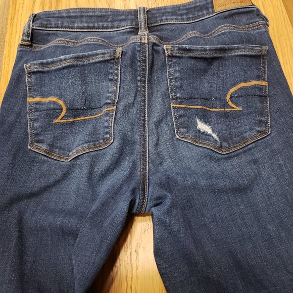 American Eagle 28x28 dark wash distressed hi rise jegging next level str… - Picture 11 of 12
